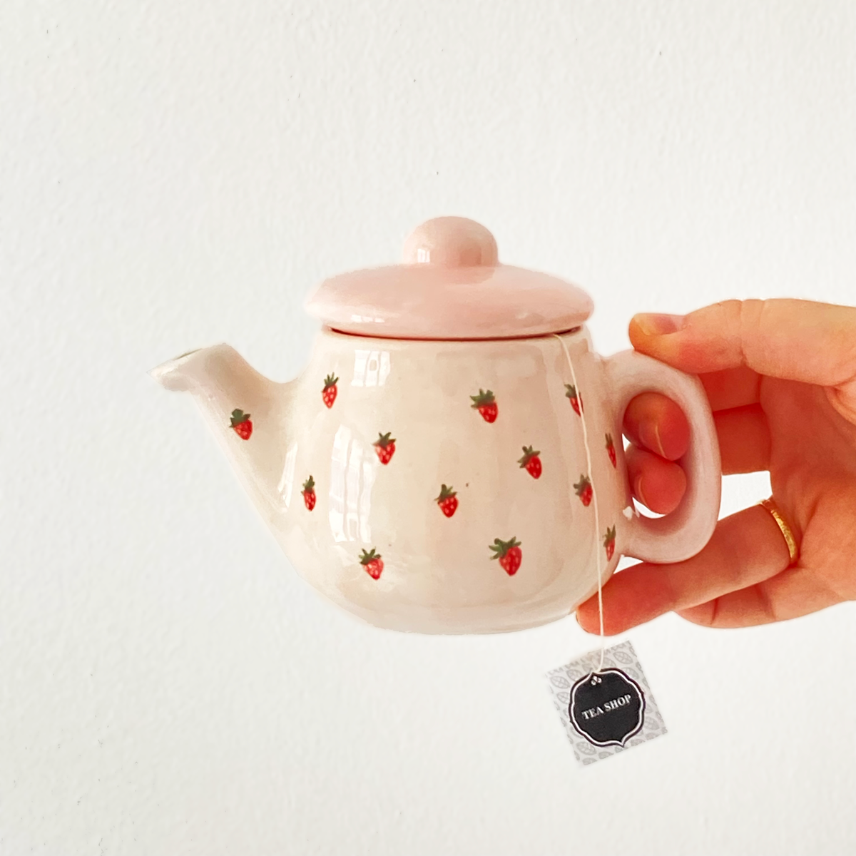Tetera strawberry latte - Pieza única